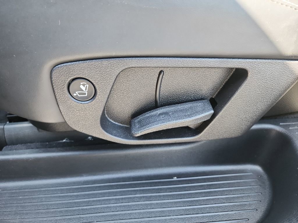 Used 2021 Kia Telluride LX image 25