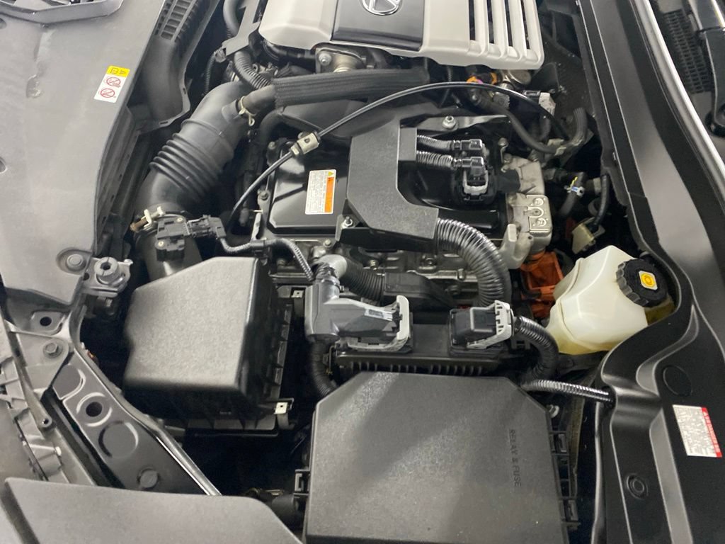 Used 2020 Lexus UX 250h F Sport w/ F Sport Premium Package AWD/4WD image 38