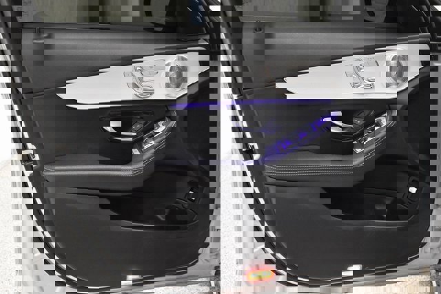 Used 2021 Mercedes-Benz C 300 C 300 4maticᆴ image 22