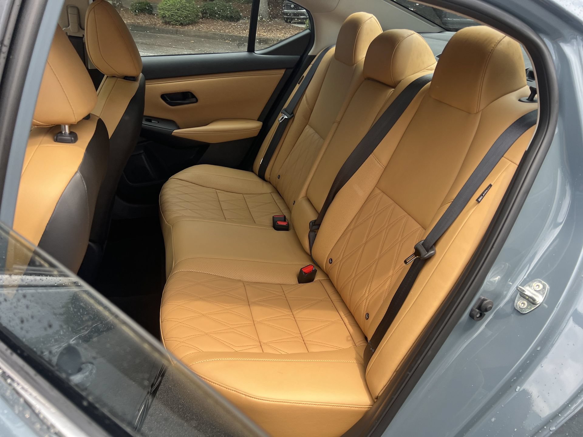 New 2025 Nissan Sentra SV w/ SV Premium Package FWD image 15