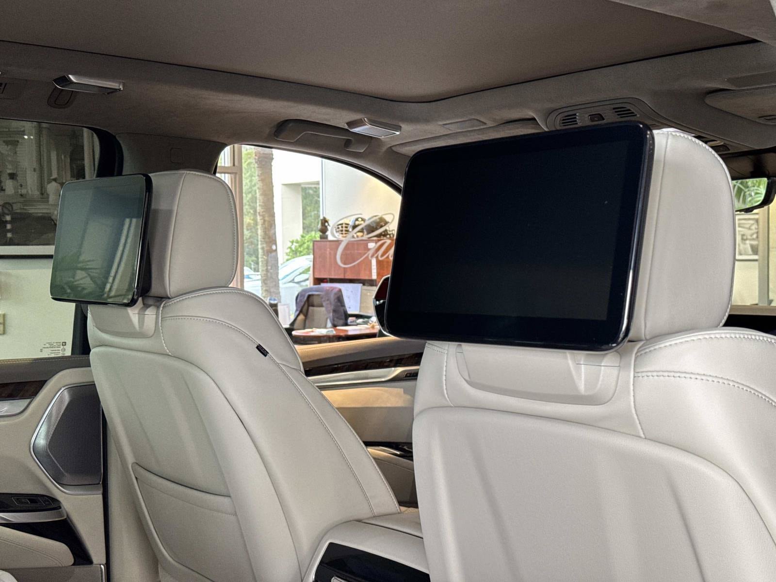 New 2026 Cadillac Escalade ESV Platinum Sport w/ LPO, ONYX Package AWD/4WD image 25