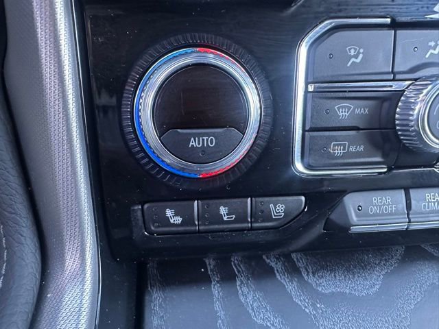 Used 2024 GMC Yukon XL Denali w/ Advanced Technology Package image 29