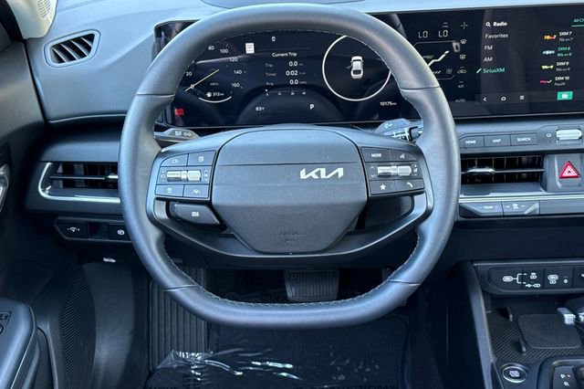 Certified 2025 Kia K4 EX FWD image 17