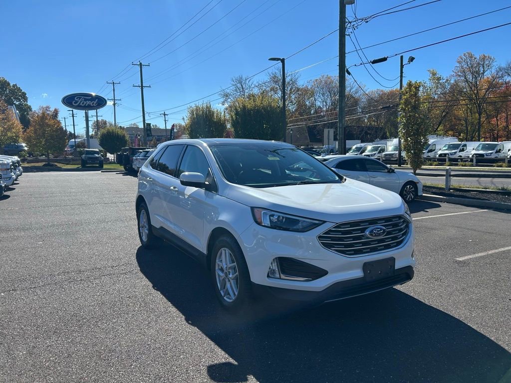 Certified 2022 Ford Edge SEL w/ Convenience Package image 3