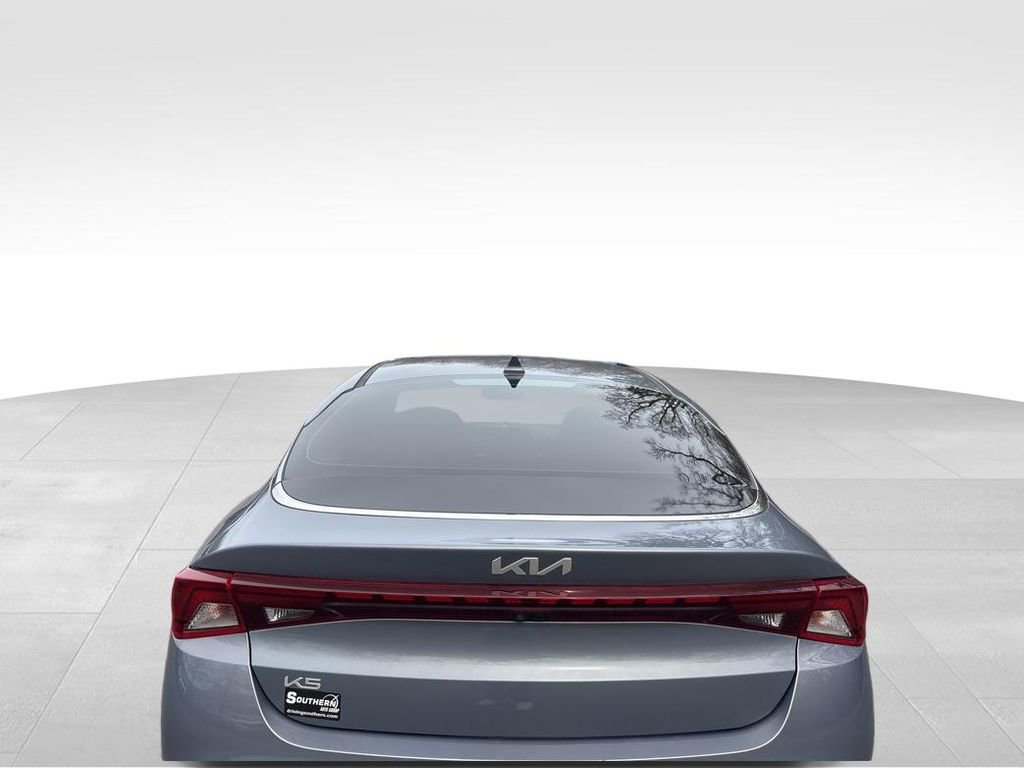 Used 2023 Kia K5 LXS image 13