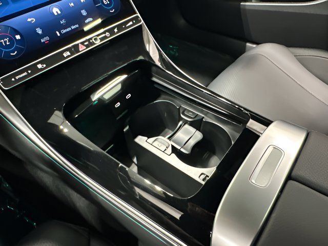 Certified 2026 Mercedes-Benz CLE 300 4MATIC Coupe image 26