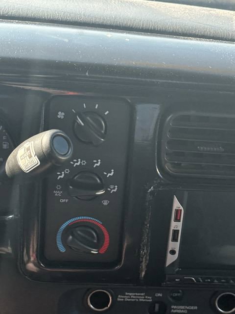 Used 1998 Dodge Dakota 4x4 Club Cab image 16