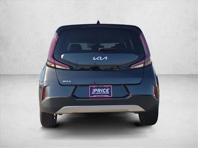 Used 2024 Kia Soul LX w/ Option Group 015 FWD image 7