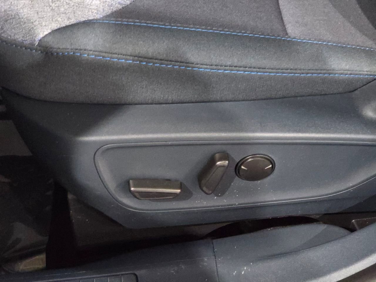 New 2025 Ford Maverick XLT image 20