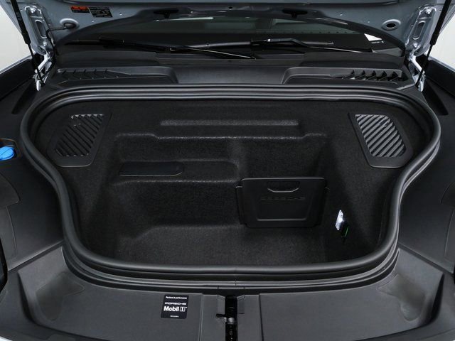 New 2026 Porsche Macan 4S Electric image 35