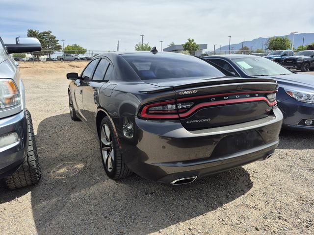 Used 2015 Dodge Charger R/T RWD image 10