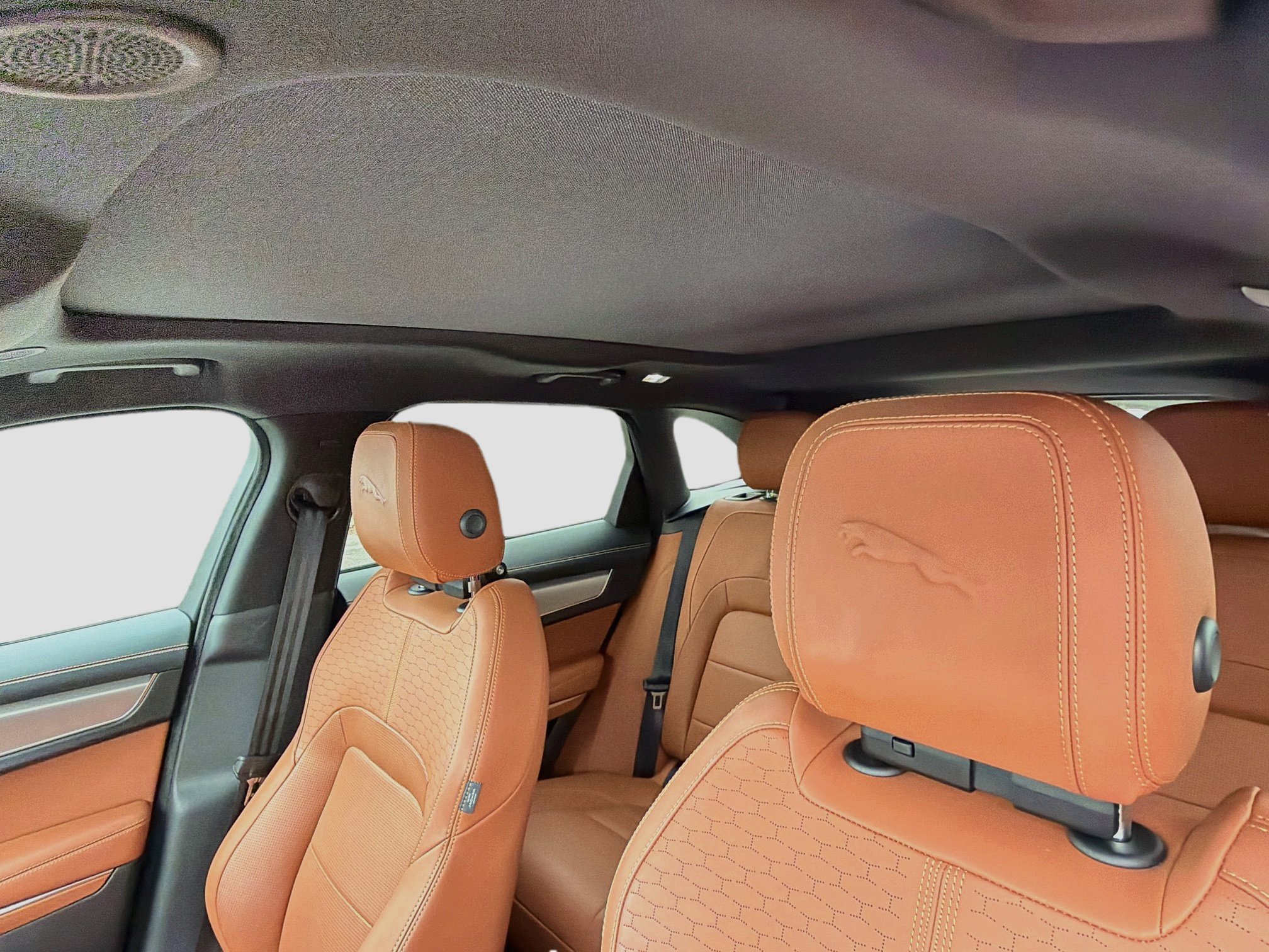 Used 2024 Jaguar F-PACE R-Dynamic S AWD/4WD image 27