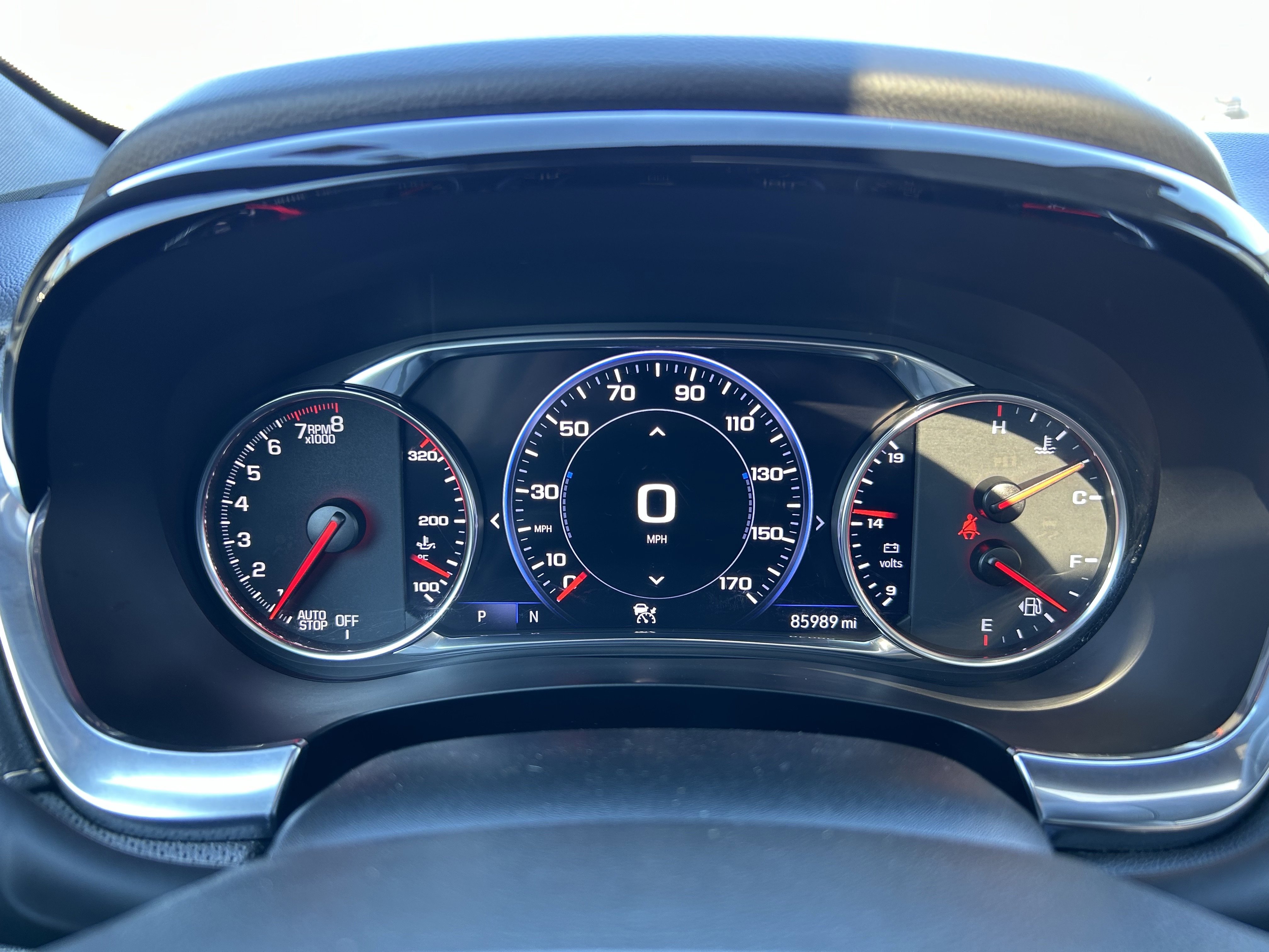 Used 2023 Chevrolet Traverse Premier image 28