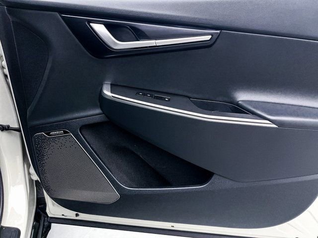 Used 2022 Kia EV6 Wind image 35