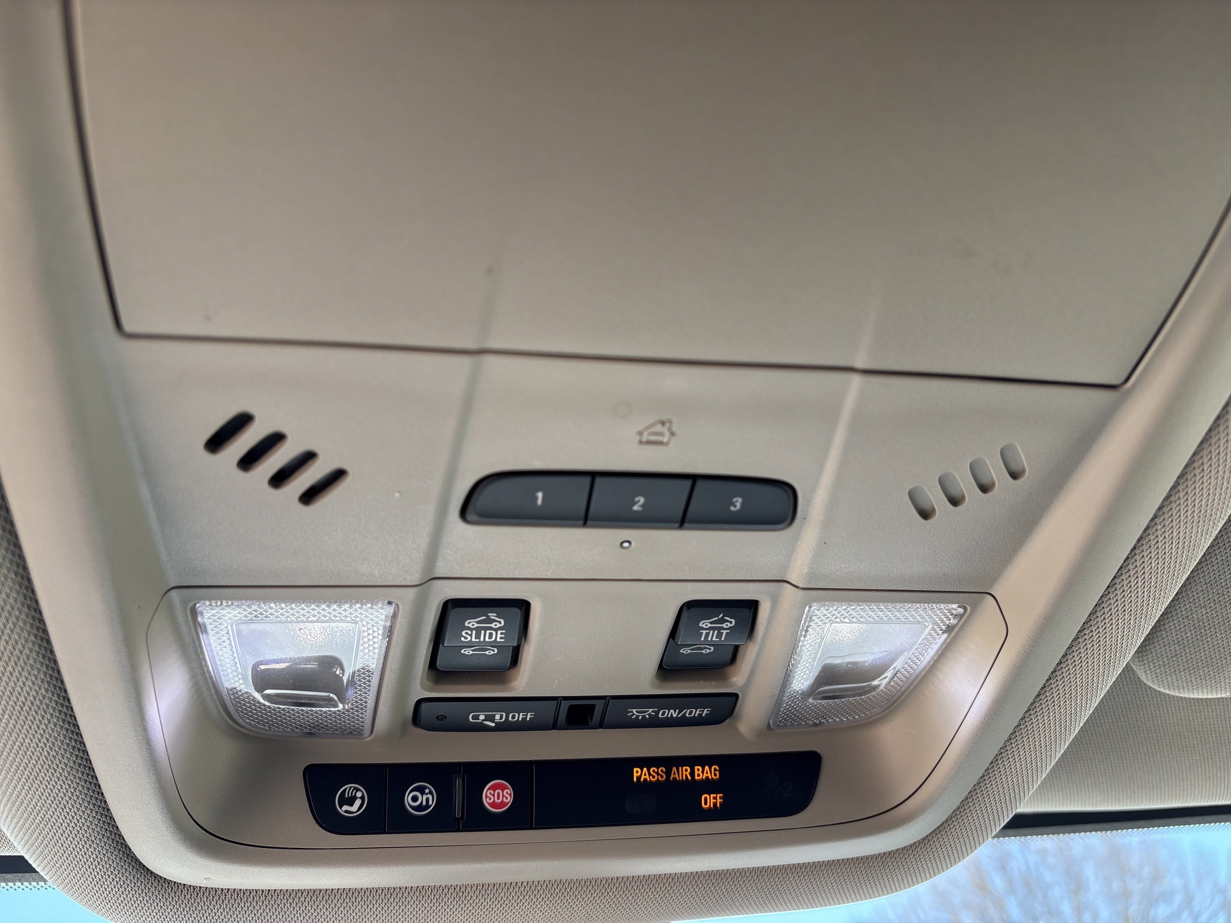 Used 2018 GMC Acadia Denali w/ Technology Package image 25