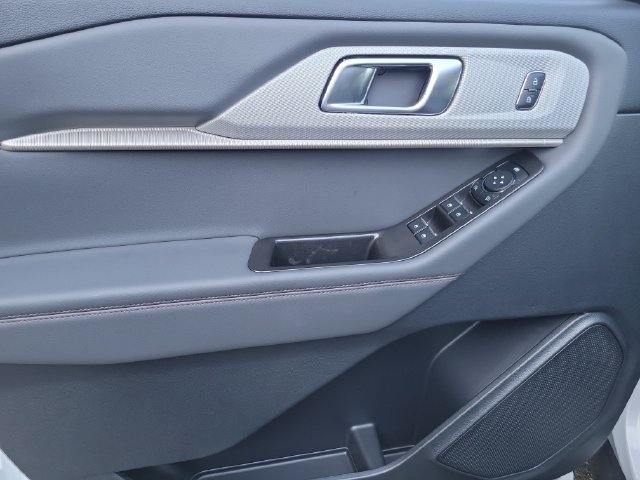 New 2026 Ford Explorer Active w/ Active Comfort Package RWD image 20