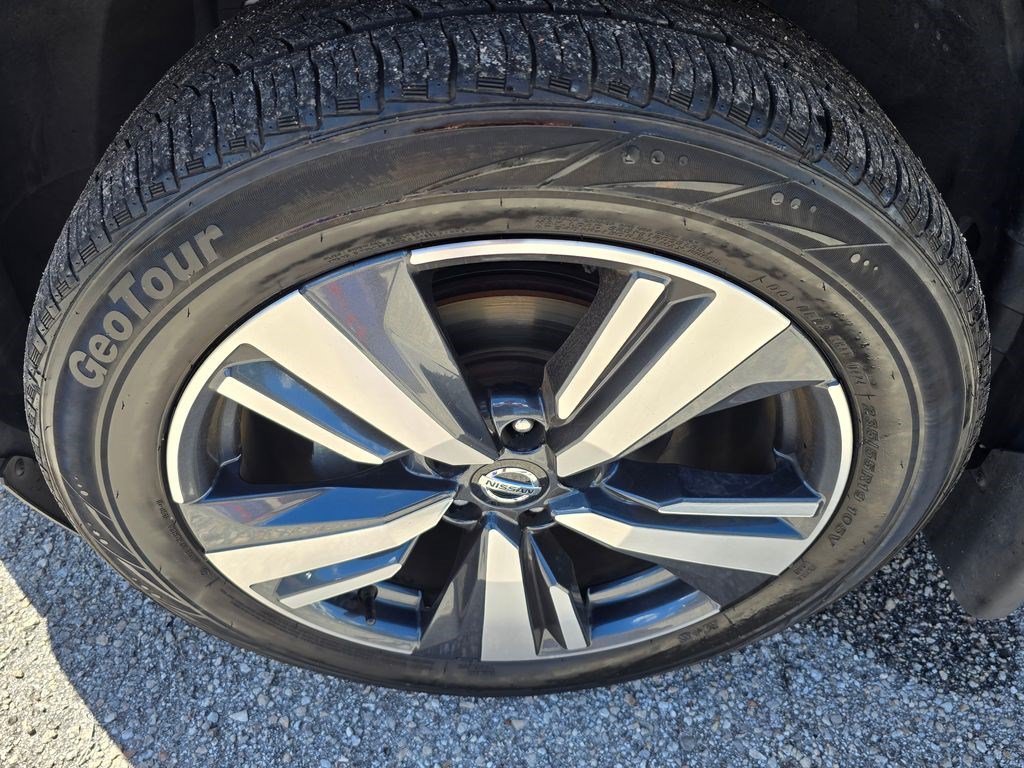 Used 2021 Nissan Rogue SL AWD/4WD image 10