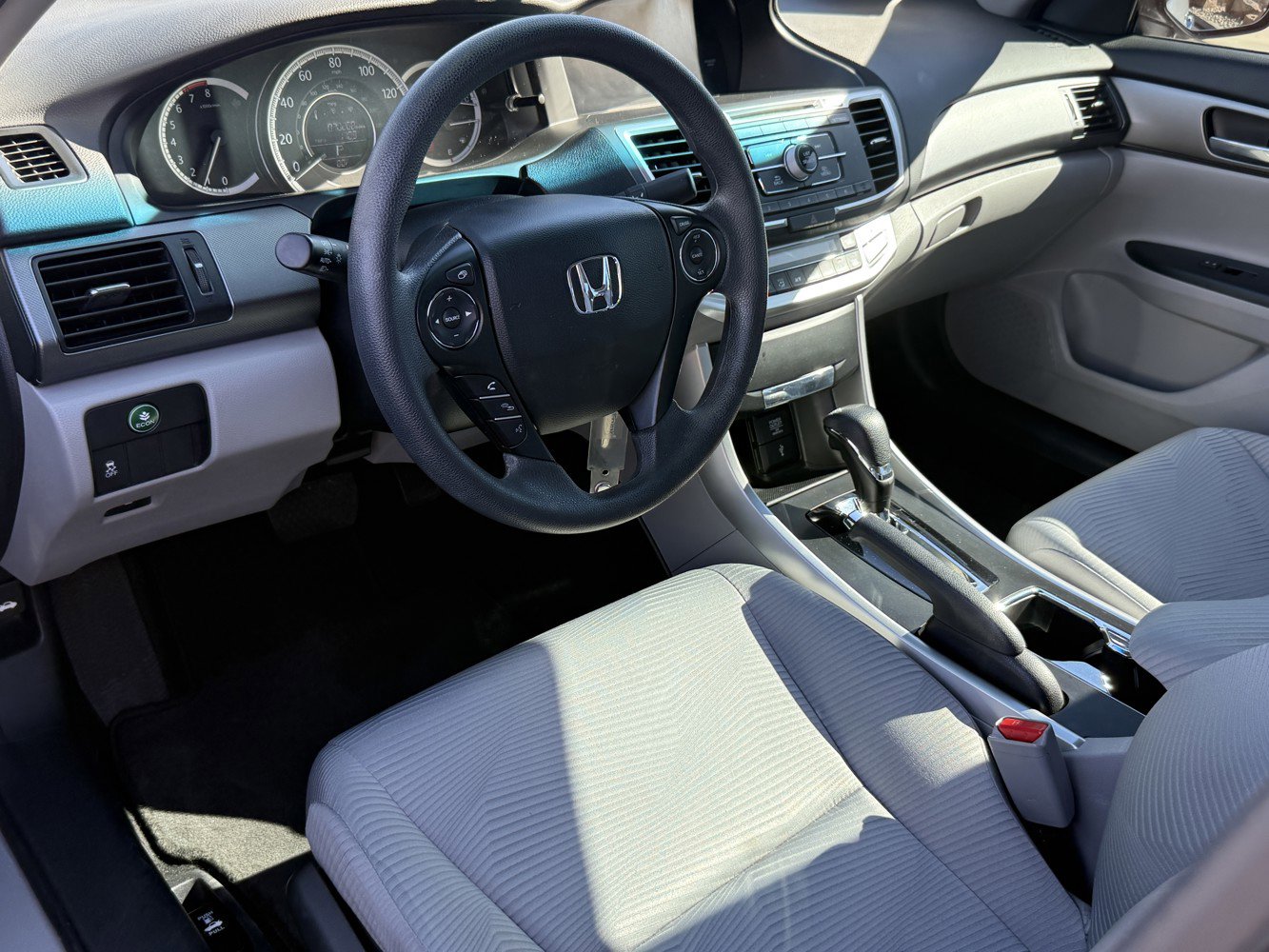 Used 2014 Honda Accord LX image 10