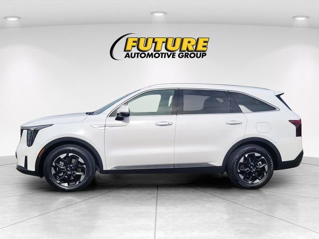 Used 2024 Kia Sorento S image 6