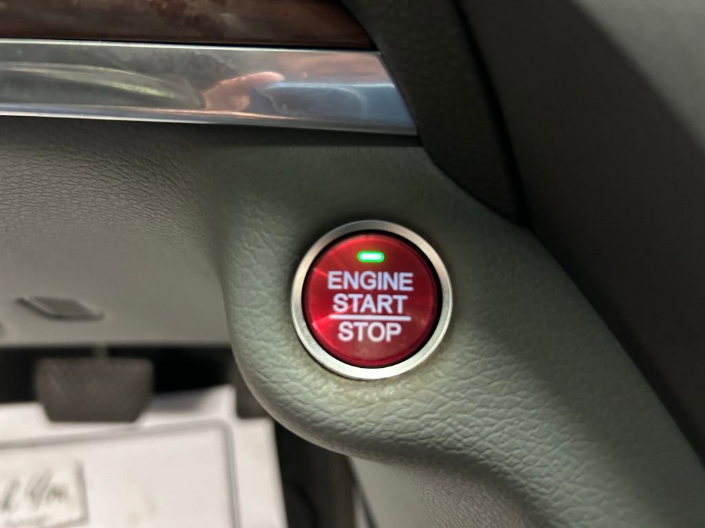 Used 2015 Acura MDX SH-AWD w/ Technology Package image 16