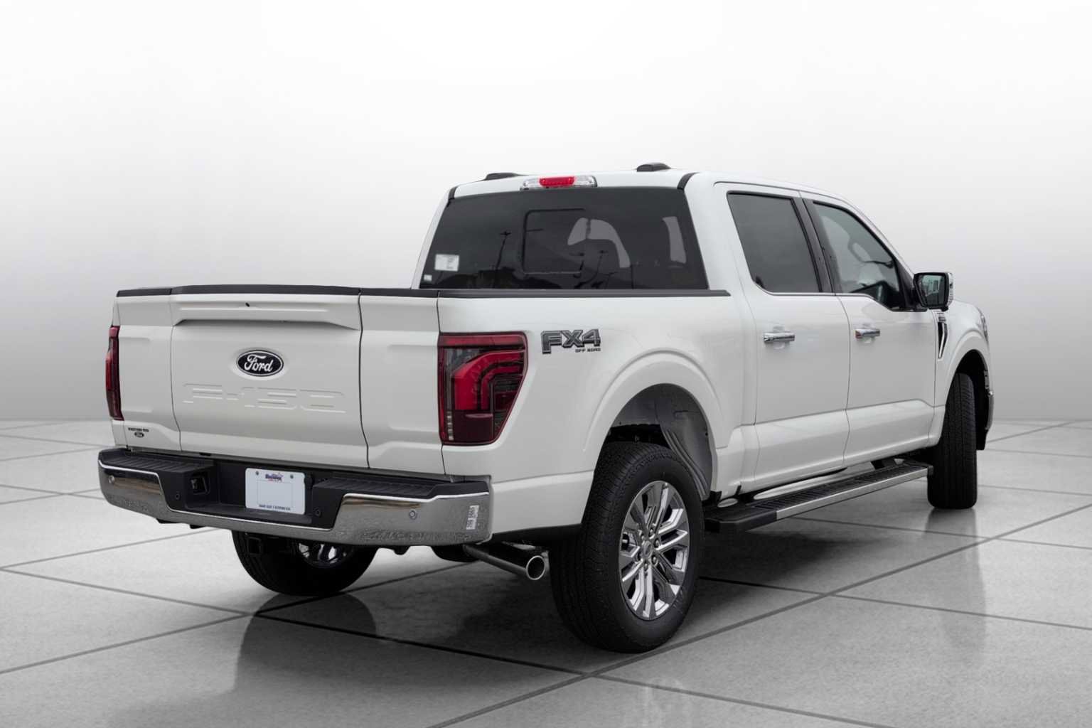 New 2025 Ford F150 Lariat w/ Equipment Group 502A High image 4