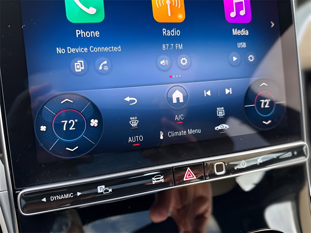 New 2025 Mercedes-Benz C 300 4MATIC Sedan image 18