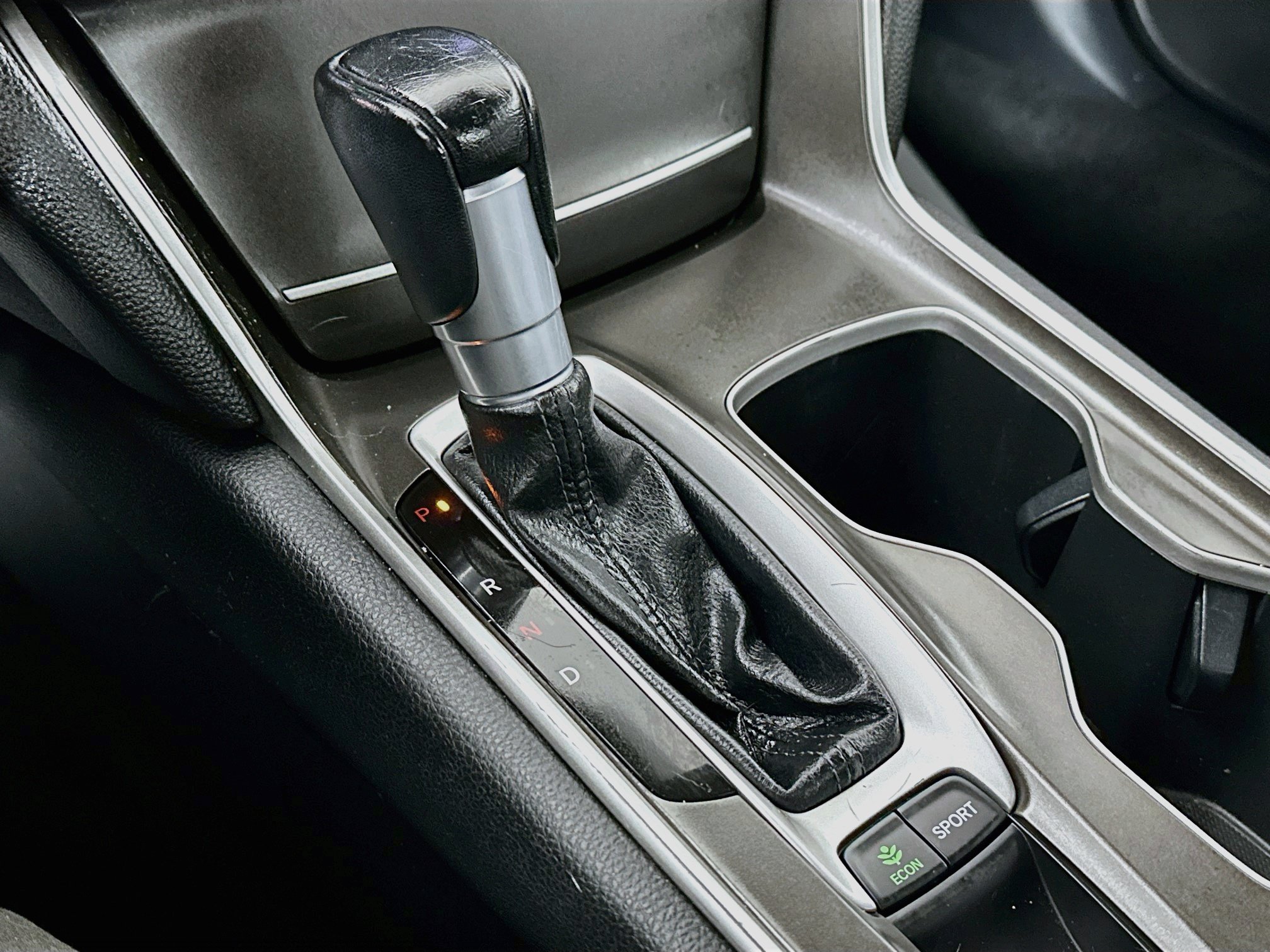 Used 2019 Honda Accord Sport image 16