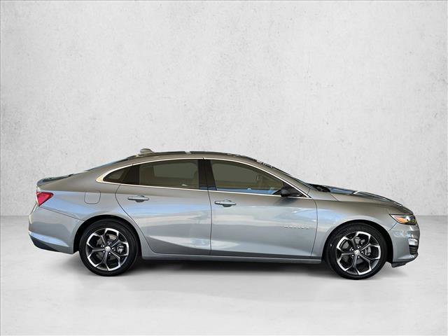 Used 2023 Chevrolet Malibu LT image 4