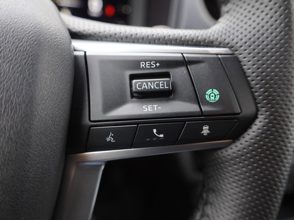 New 2025 Mitsubishi Outlander SE image 53