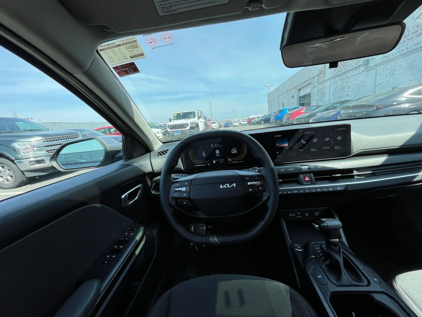 Used 2025 Kia K4 LXS image 34