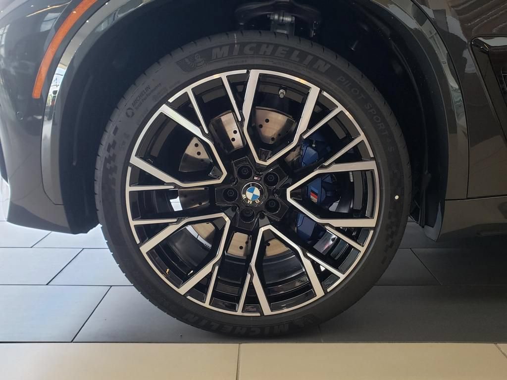 New 2026 BMW X5 M Competition w/ Executive Package AWD/4WD image 12