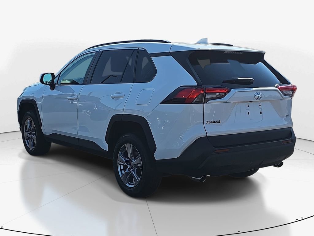 Used 2023 Toyota RAV4 XLE image 7