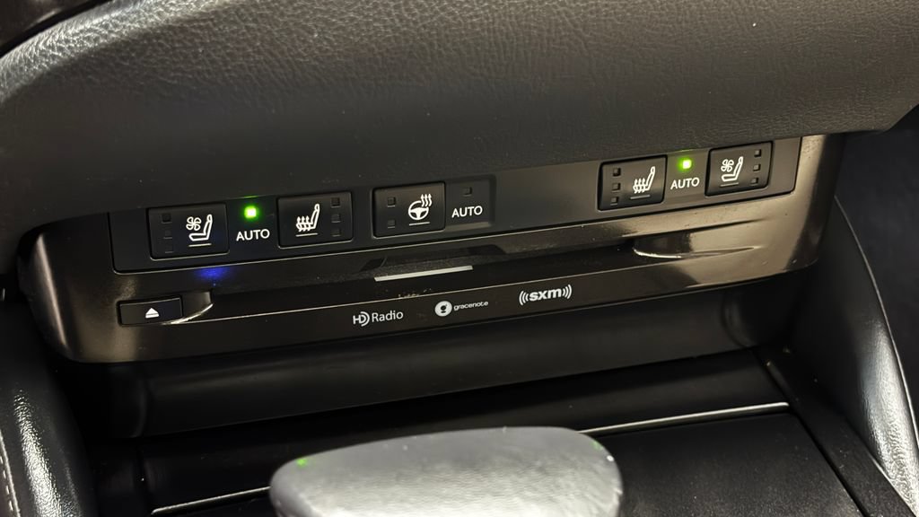 Used 2021 Lexus ES 300h w/ Premium Package FWD image 28
