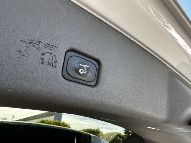 Certified 2024 Lincoln Nautilus Premier AWD/4WD image 45