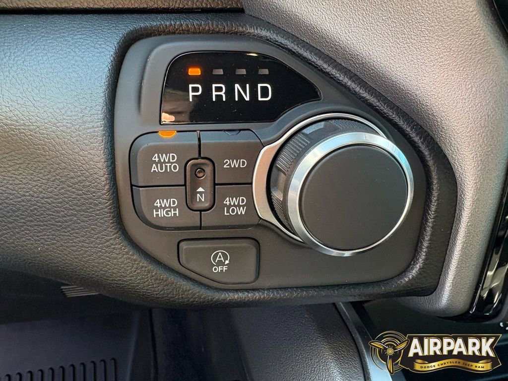 New 2026 RAM 1500 Big Horn AWD/4WD image 16