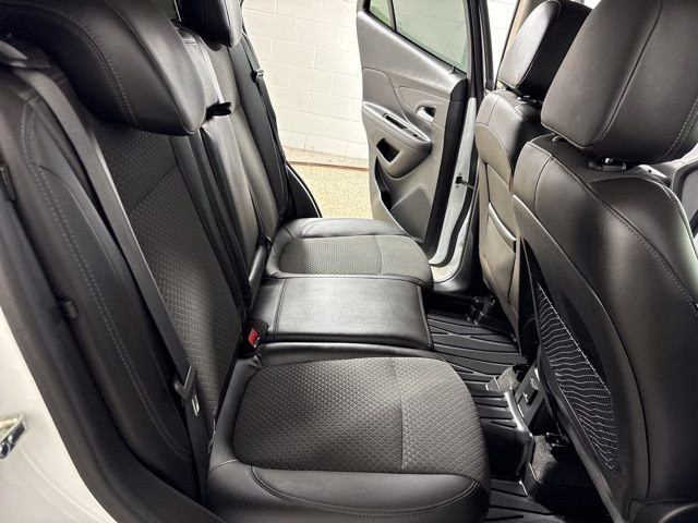 Used 2020 Buick Encore Preferred w/ Safety Package AWD/4WD image 13