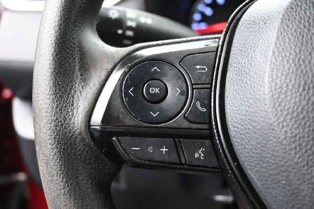 Certified 2021 Toyota RAV4 LE AWD/4WD image 23