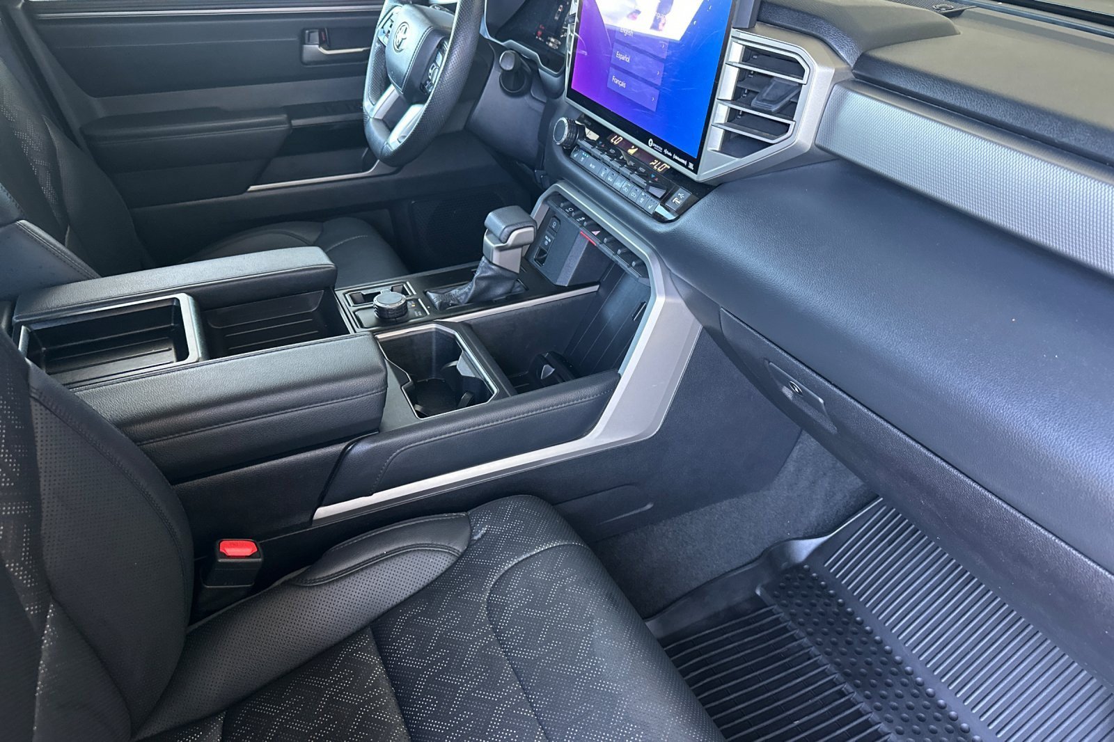 Used 2024 Toyota Tundra Limited AWD/4WD image 14