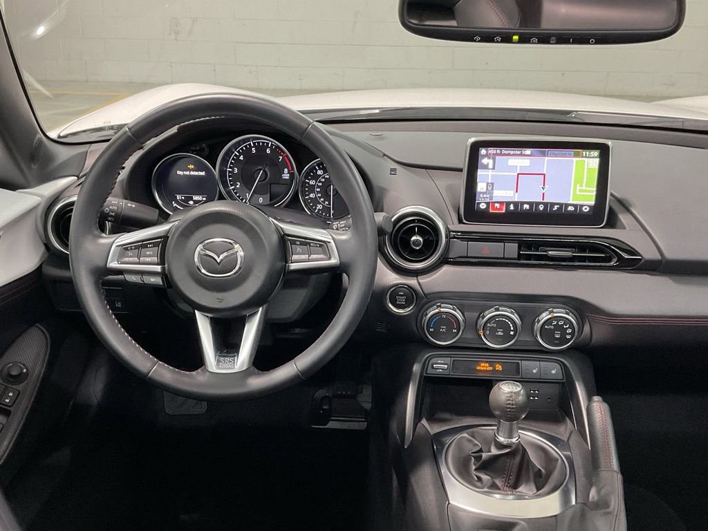 Used 2017 MAZDA MX-5 Miata RF Grand Touring image 8