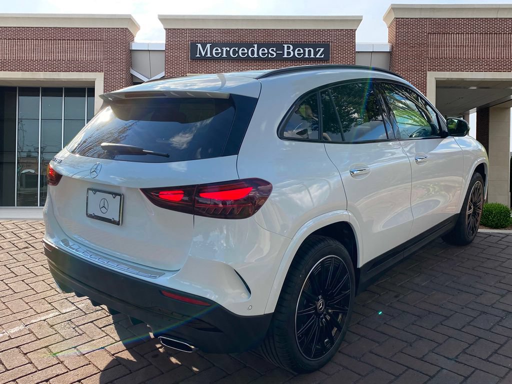 Certified 2025 Mercedes-Benz GLA 250 image 5