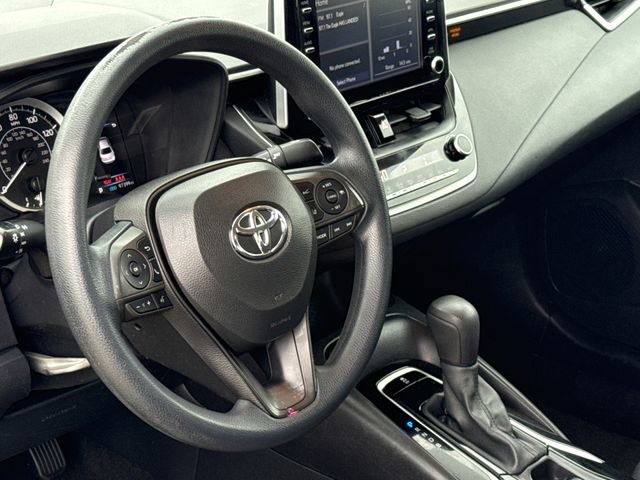 Used 2020 Toyota Corolla LE image 16