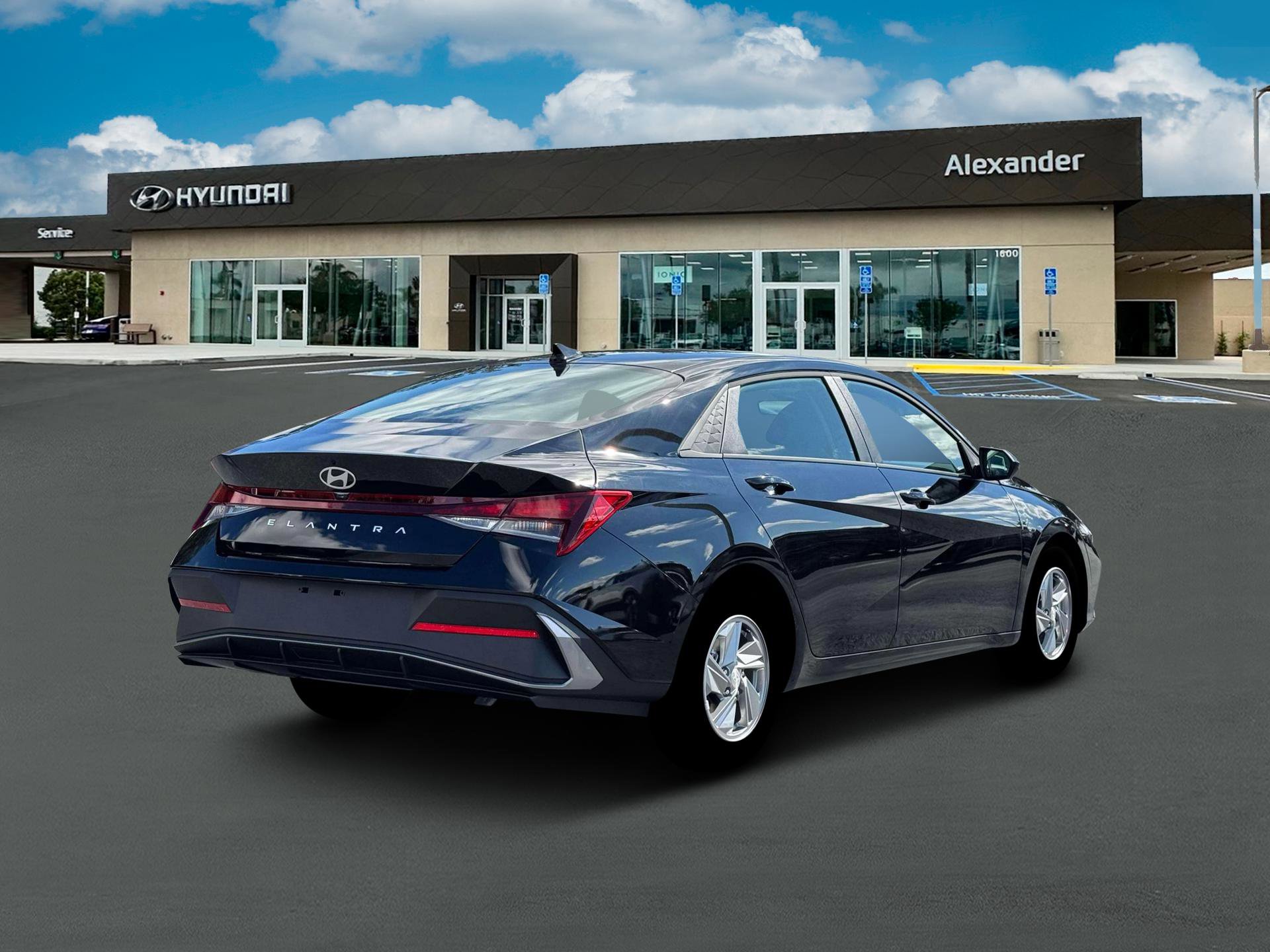 New 2026 Hyundai Elantra SE image 7