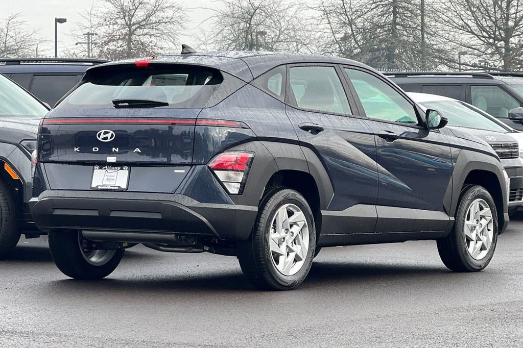 New 2026 Hyundai Kona SE image 5