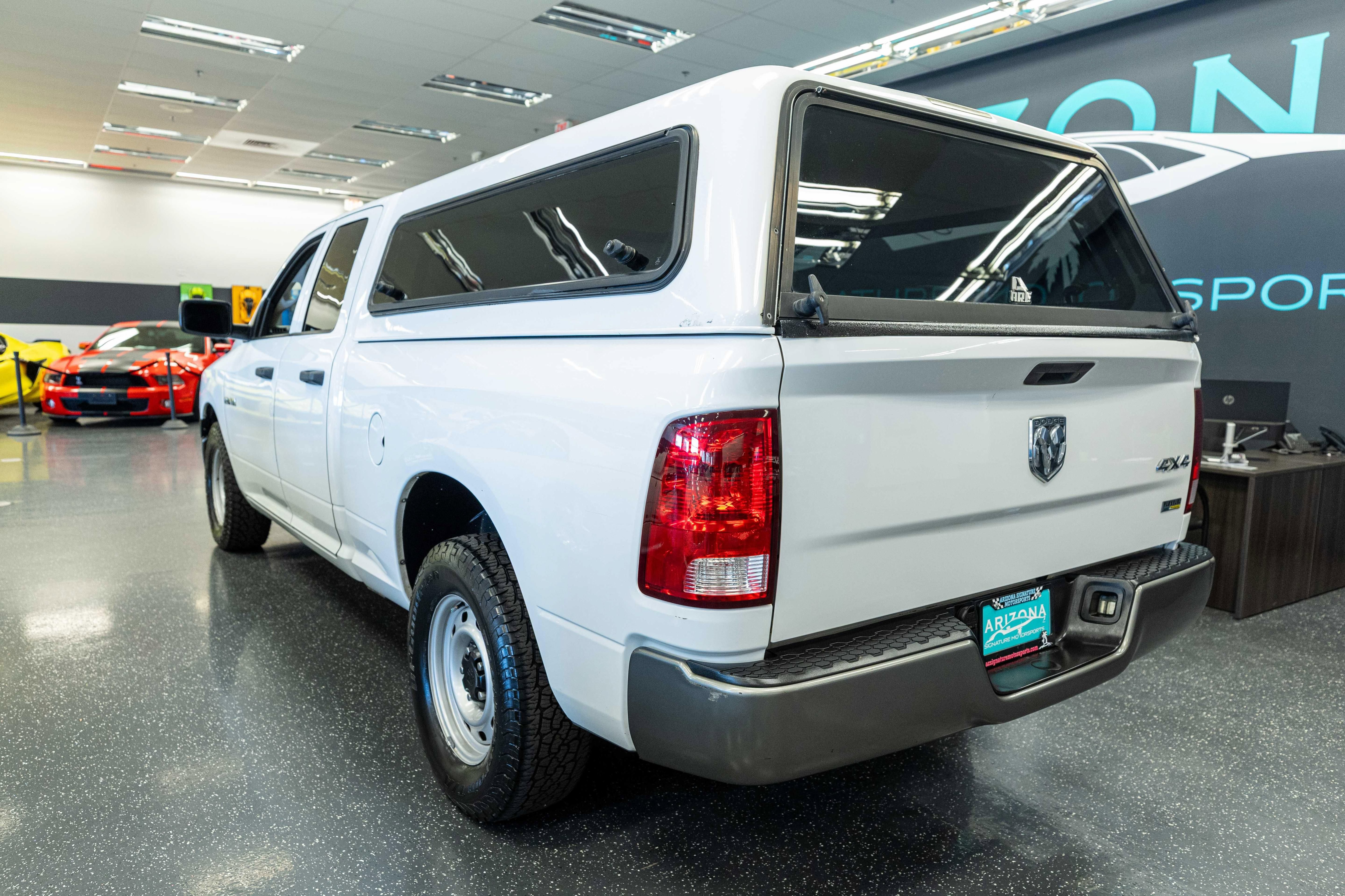 Used 2010 Dodge Ram 1500 Truck ST w/ ST Popular Equipment Group AWD/4WD image 8