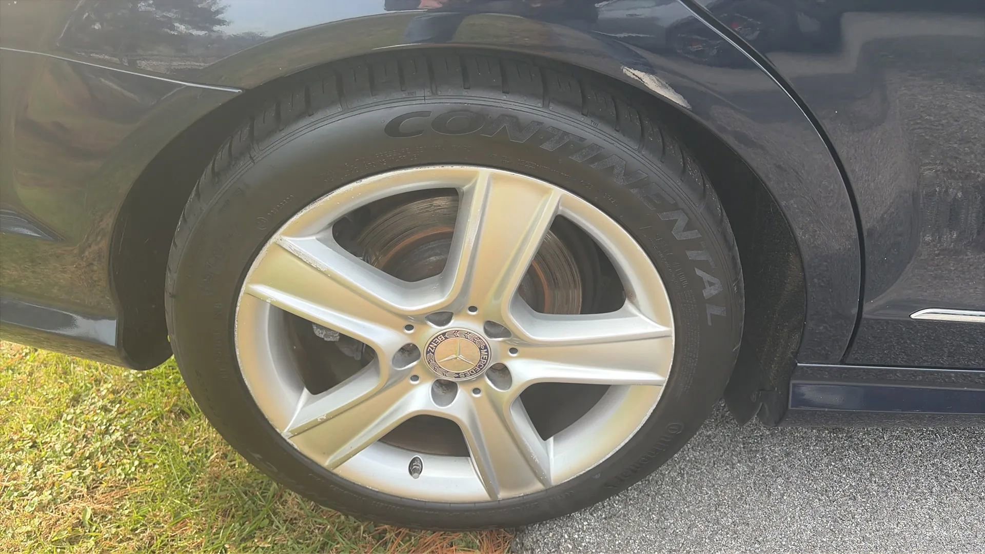 Used 2011 Mercedes-Benz C 300 4MATIC Sedan image 14