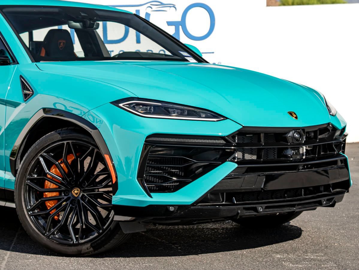 Used 2025 Lamborghini Urus SE AWD/4WD image 5
