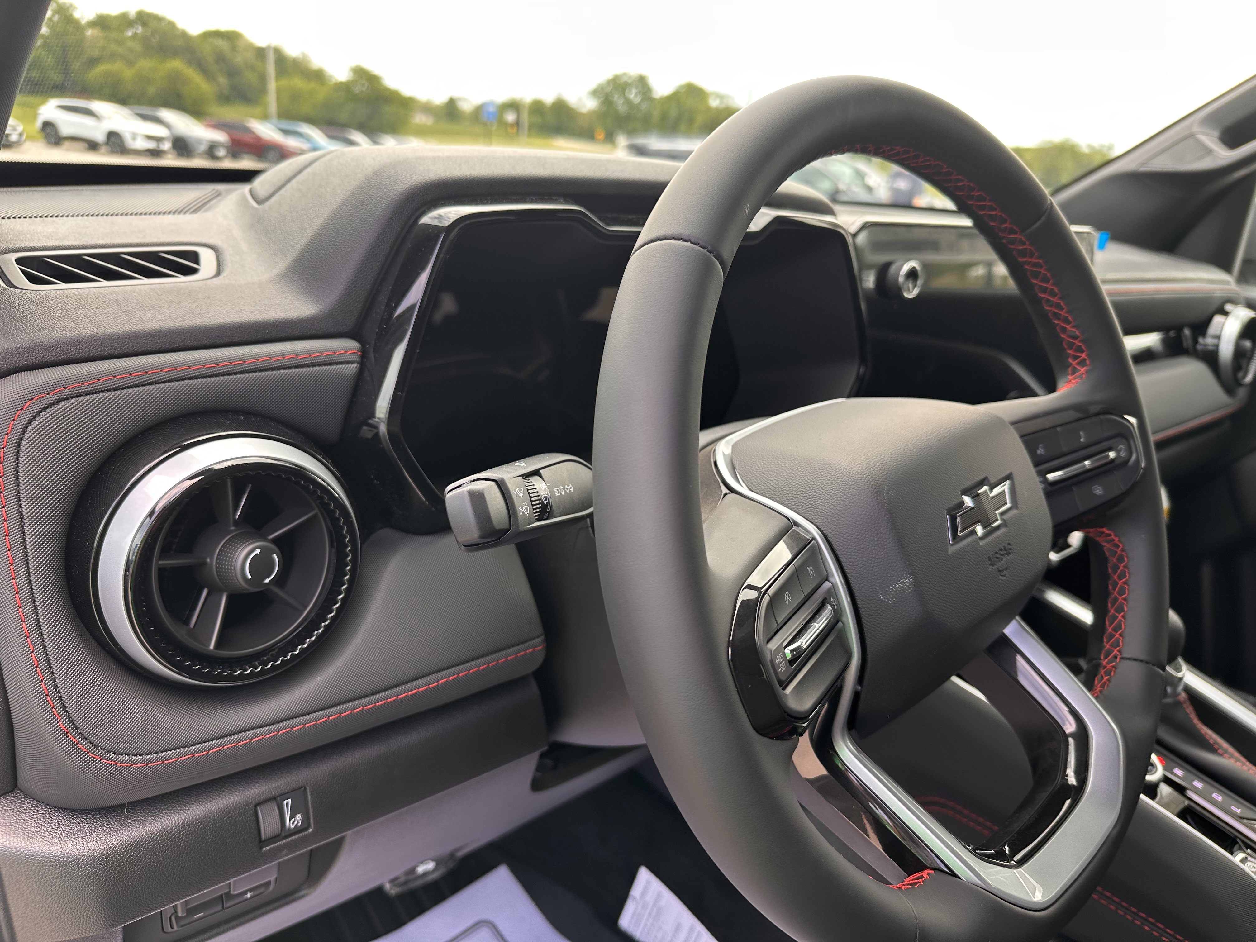 New 2025 Chevrolet Colorado Z71 image 19