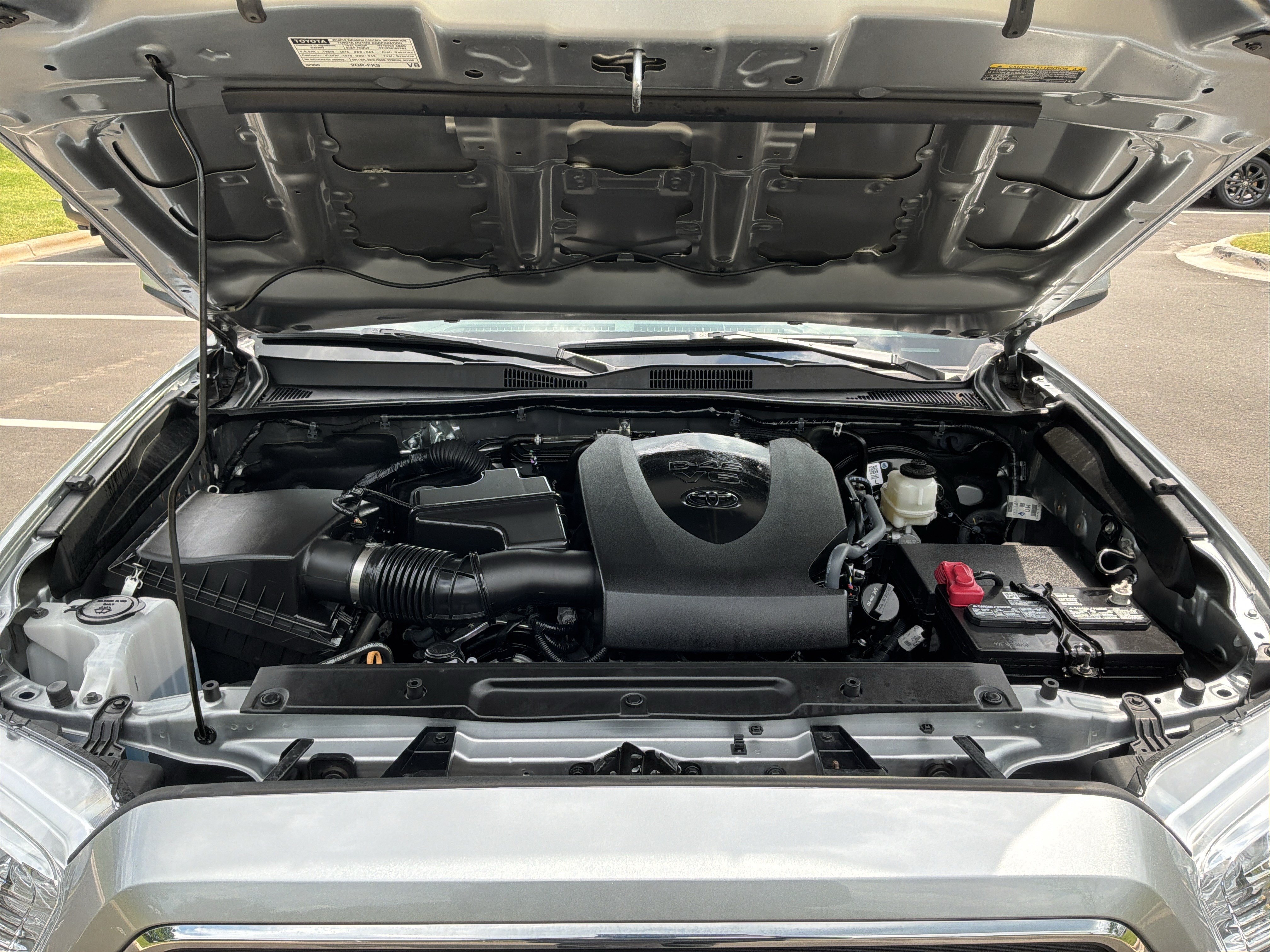 Used 2023 Toyota Tacoma SR5 RWD image 33