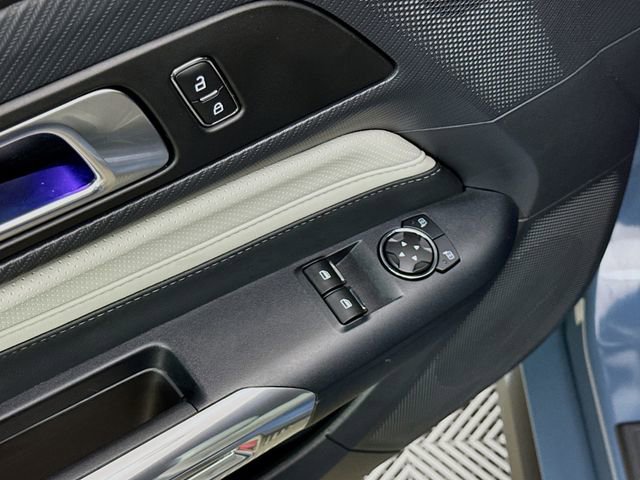 Used 2025 Ford Mustang GT Premium RWD image 17