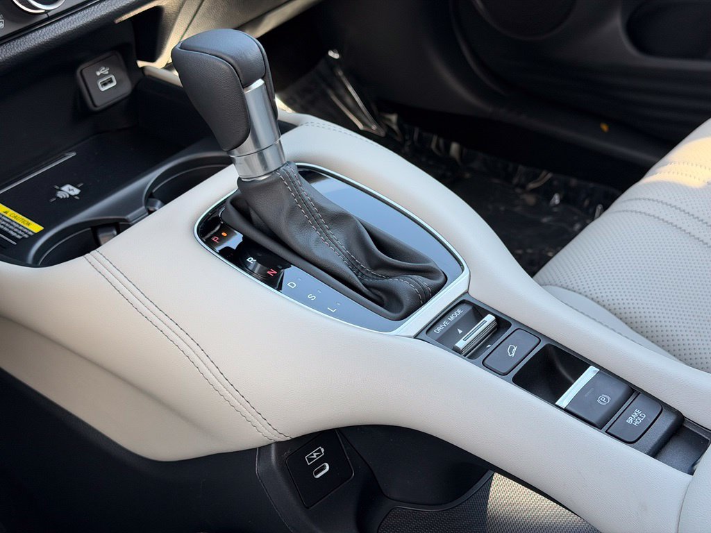 Certified 2025 Honda HR-V EX-L image 36